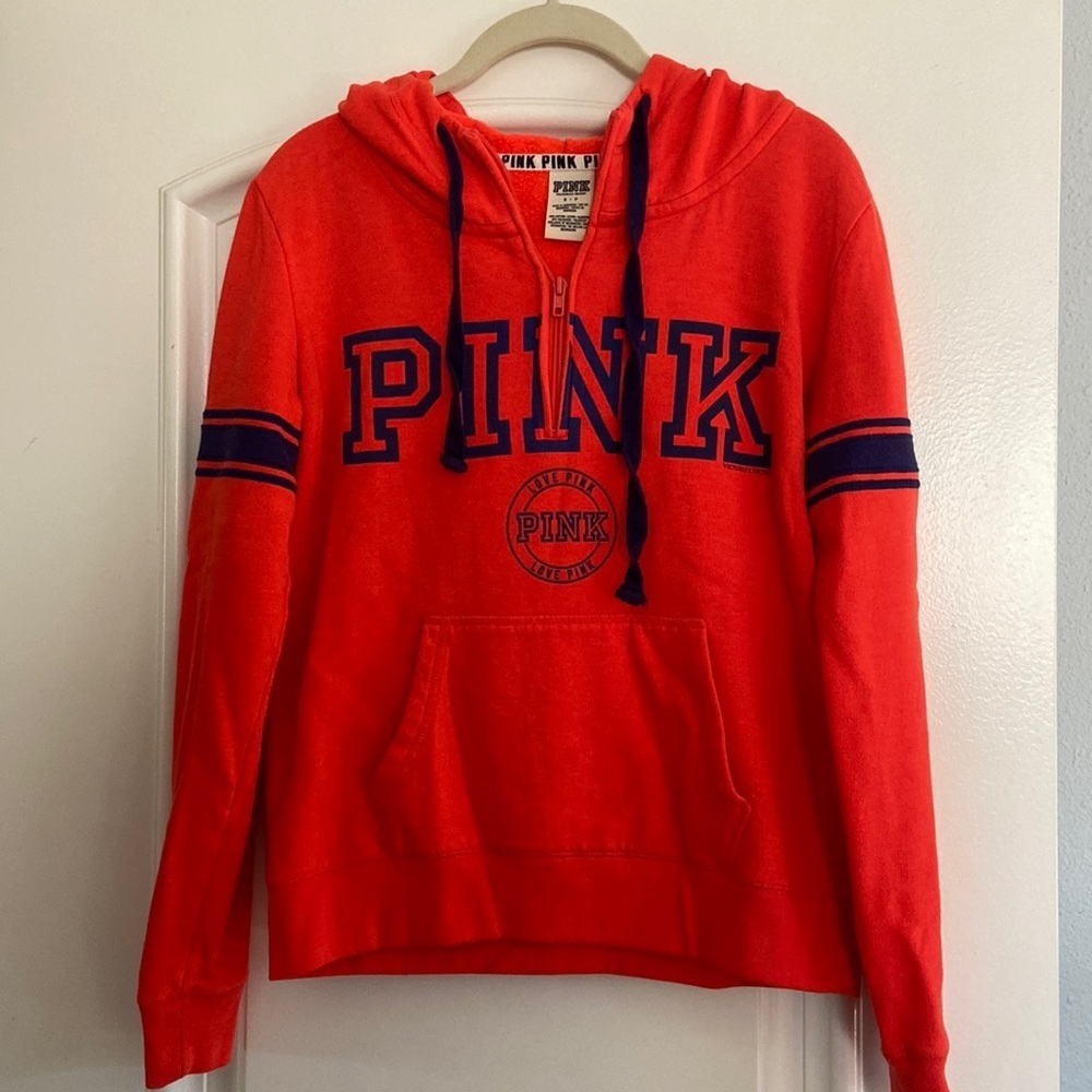 PINK sweater​